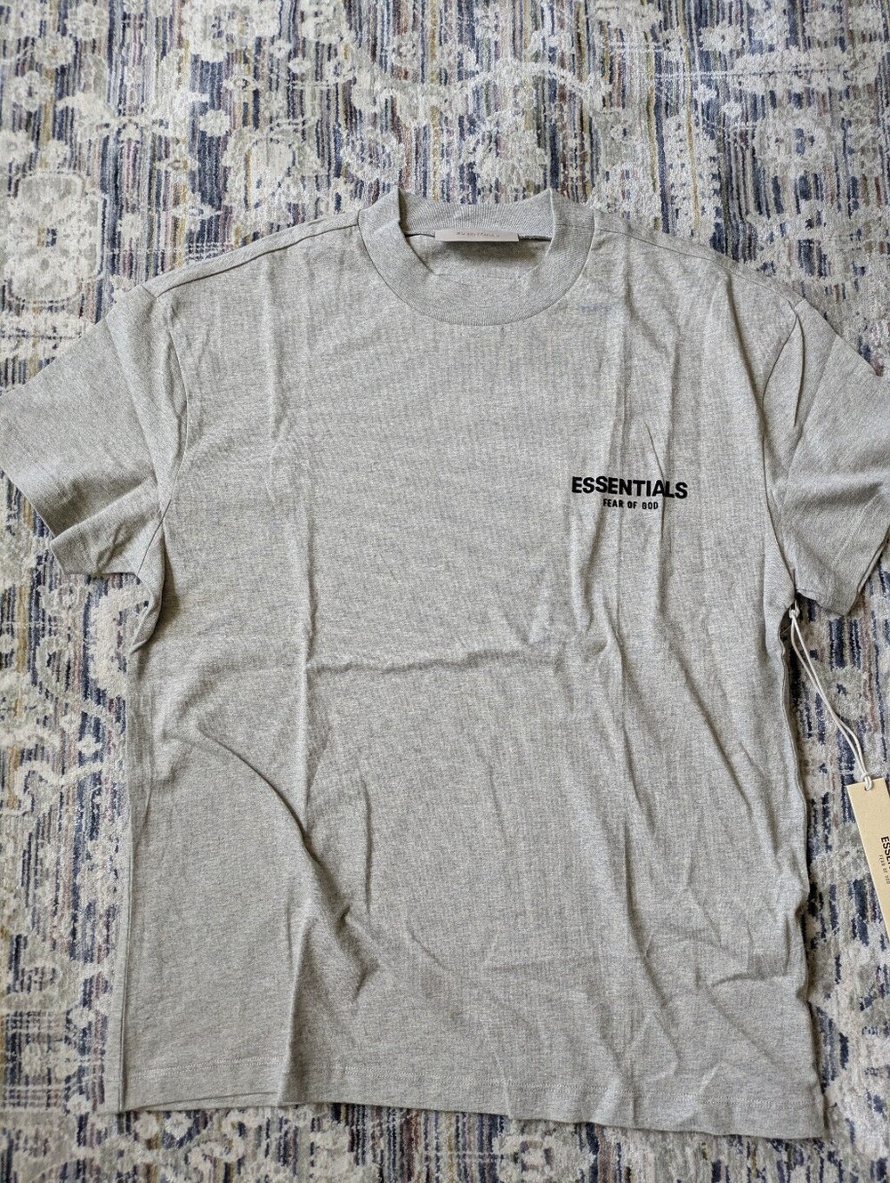 Fear of God Essentials Dark Oatmeal Logo T-Shirt – Size Small – NWT